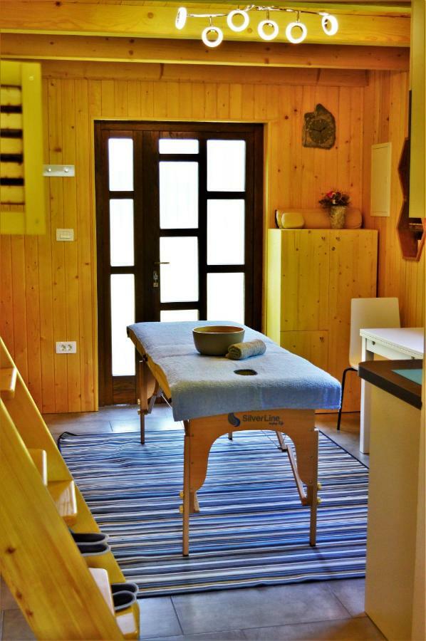 Sleeping With The Bees Kozjak コバリード エクステリア 写真