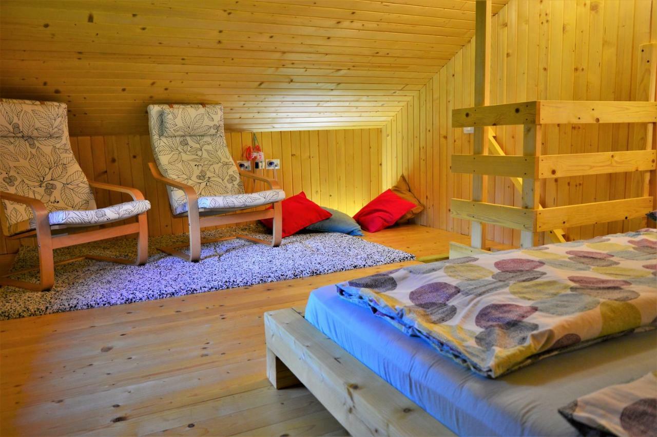 Sleeping With The Bees Kozjak コバリード エクステリア 写真
